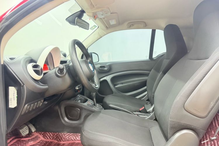 Used  fortwo 2018 1.0L 52kW Hardtop Dynamic Version China V