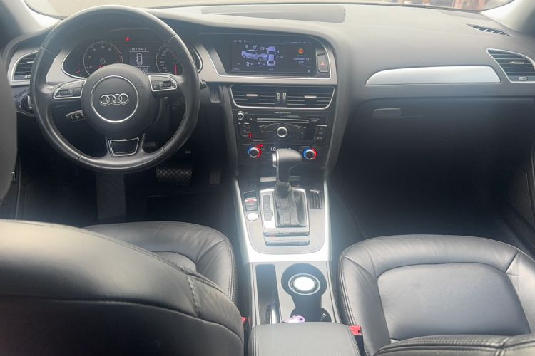 Used Audi A4L 2016 35 TFSI Collector's Edition Automatic Standard Model
