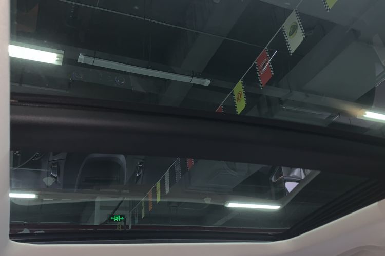 Used Ford Kuga 2017 EcoBoost 180 Two-Wheel-Drive Platinum Edition
