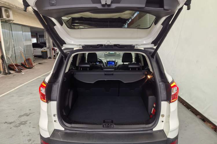 Used Ford Kuga 2017 EcoBoost 245 Four-Wheel Drive Titanium Edition