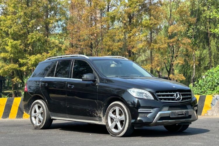 Used Mercedes-Benz M-Class 2015 ML 320 4MATIC