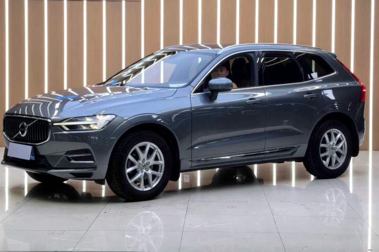 Used Volvo XC60 2021 T5 4x4 Smart Luxury Edition