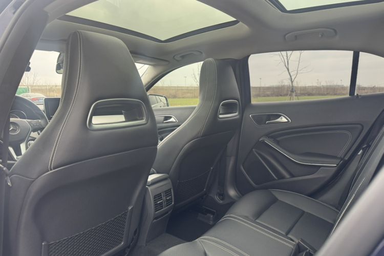 Used Mercedes-Benz GLA 2016 GLA 200 Fashion Model
