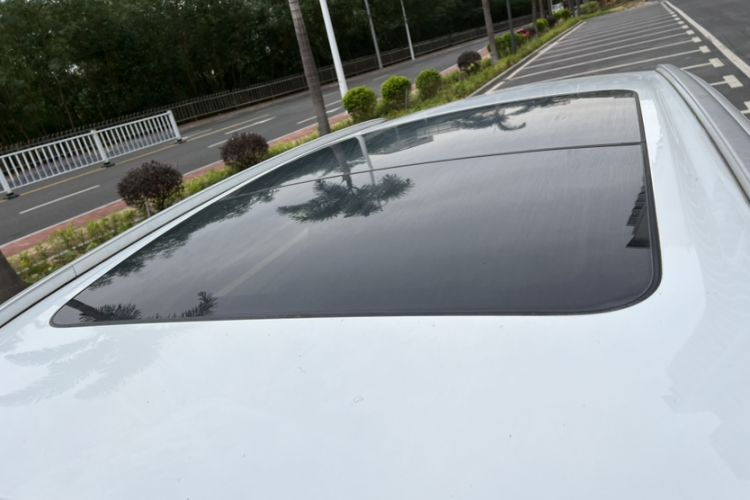 Used Geely Auto Emgrand X7 Sport 2018 1.8TD Automatic Two-Wheel Drive Smart Connect 4G Internet Edition
