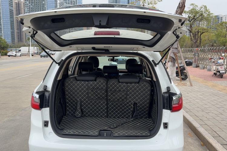 Used BYD Song MAX 2019 1.5T Automatic Smart Connect Ruiyi Sunroof Model 7 Seats China VI Standard