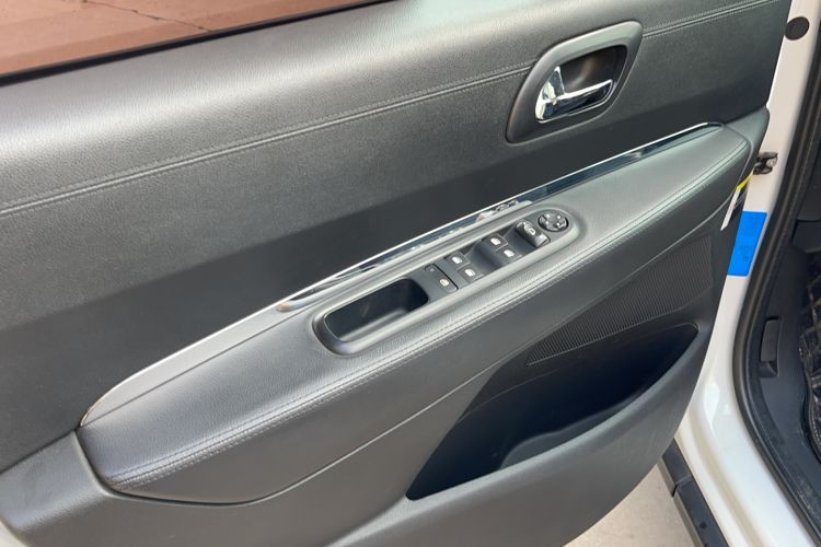 Used Peugeot 3008 2015 1.6THP Automatic Classic Edition
