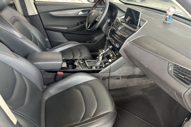 Used BORGWARD BX5 2017 20TGDI Automatic Two-Wheel Drive Pioneer Edition