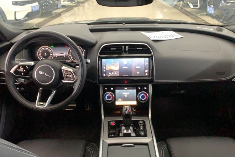 Used Jaguar XEL 2024 2.0T 250 PS R-DYNAMIC S Advanced Sport Edition
