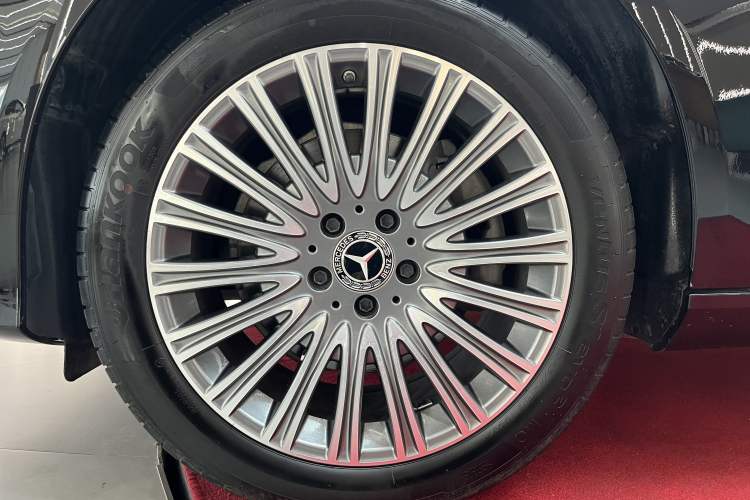 Used Mercedes-Benz E-Class 2022 Updated E 300 L Luxury Edition