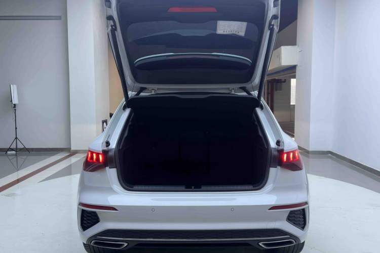 Used Audi A3 2022 Sportback 35 TFSI Fashionable Sports Model
