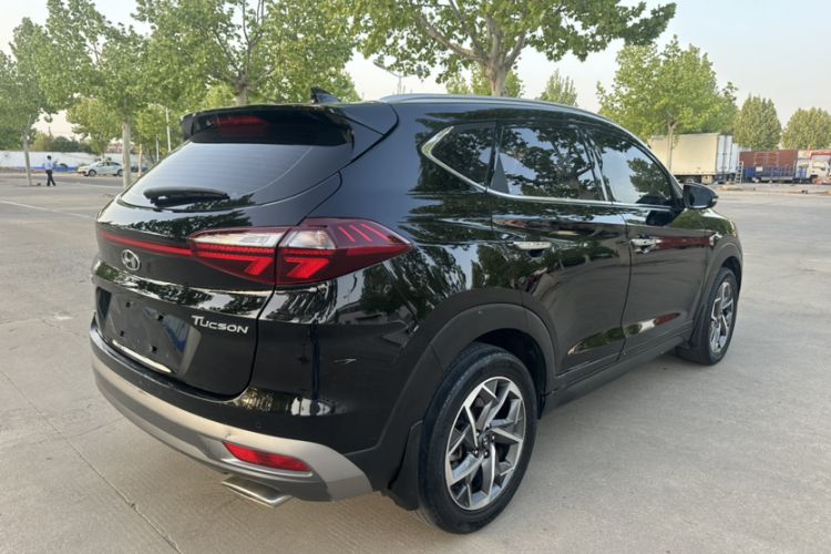 Used Hyundai Tucson 2019 280TGDi Dual-Clutch Two-Wheel Drive Smart Connect Version China VI
