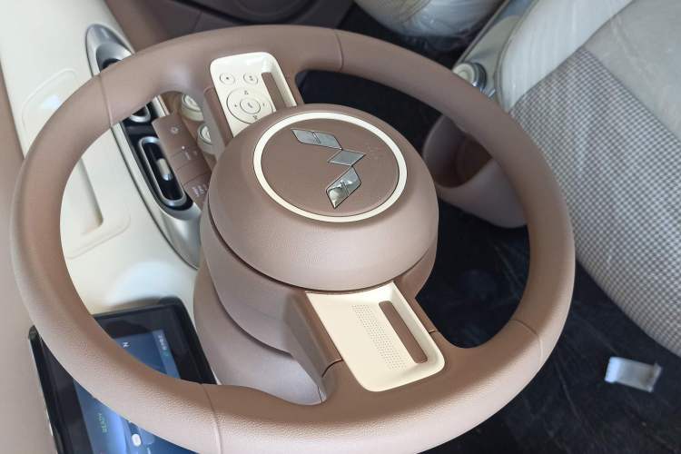 Used Wuling Hongguang MINIEV 2025 Four-Door Version Advanced Edition
