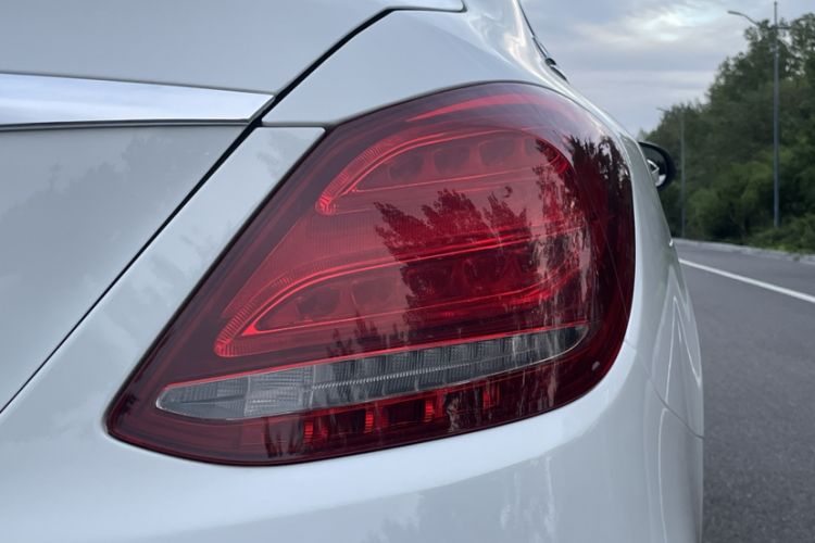 Used Mercedes-Benz C-Class 2018 C 180 L Fashion Edition Sport Version
