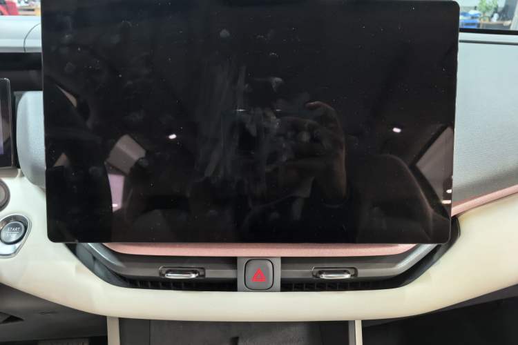 Used Lynk & Co 06 EM-P 2023 EM-P 126 Long-Range Halo
