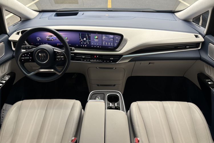 Used Buick Century 2023 2.0T Six-Seater Yinshi Edition
