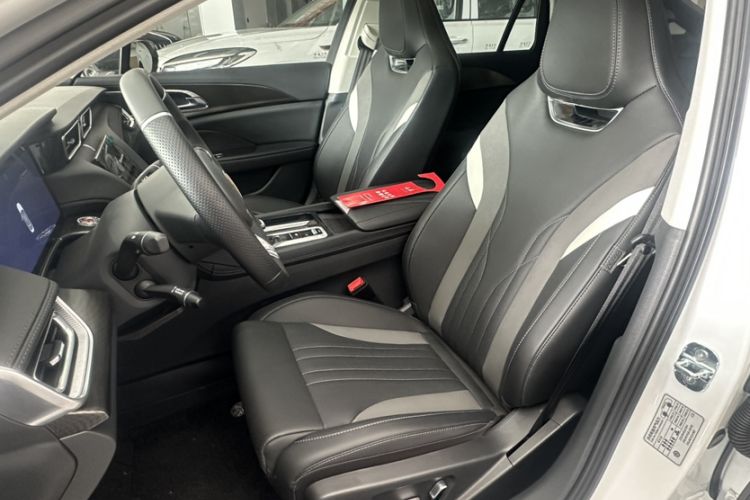 Used Hongqi H6 2024 2.0T ZhiMei Edition