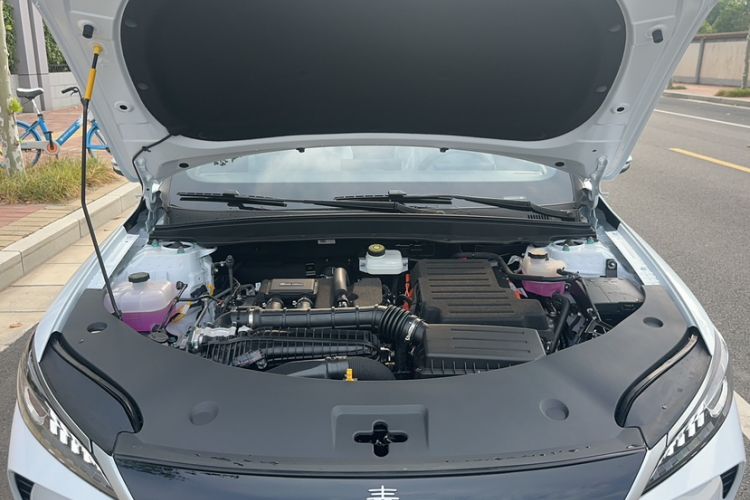 Used BYD Qin PLUS 2025 DM-i Smart Drive 55KM Leading Model
