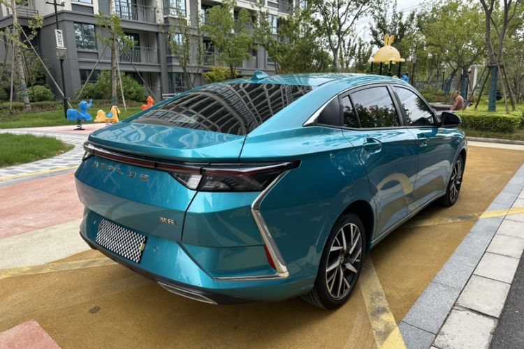 Used Dongfeng Aeolus Yixuan 2020 230T Automatic Advanced Edition
