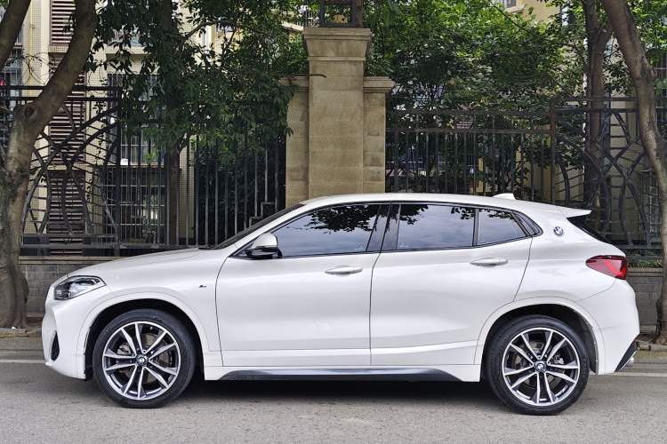 Used BMW X2 2021 sDrive25i Luxury Model with M Sport Package
