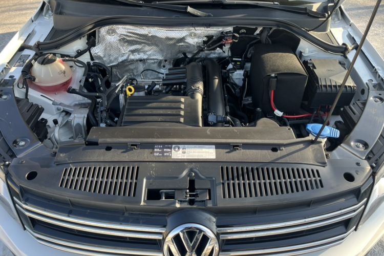 Used Volkswagen Tiguan L 2016 280TSI Automatic Two-Wheel Drive Silk Road Comfort Edition