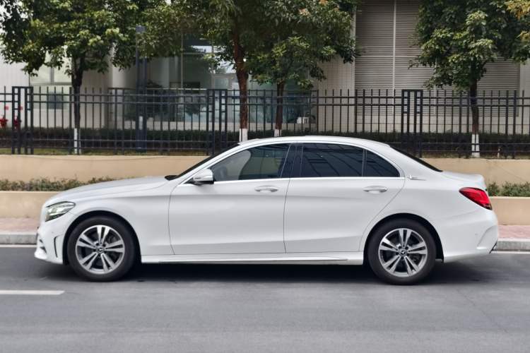 Used Mercedes-Benz C-Class 2020 Restyled C 200 L Fashion Edition Sport Version