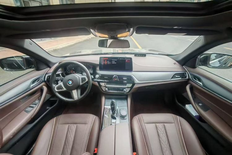 Used BMW 5 Series 2021 530Li Leading Model M Sport Package
