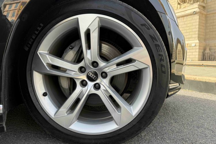 Used Audi A8 2023 A8L 50 TFSI quattro Prestige Edition
