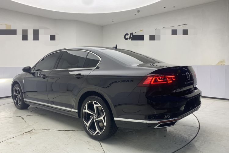 Used Volkswagen Magotan 2026 30 Million Vehicles Selected Model 380TSI DSG Luxury Edition
