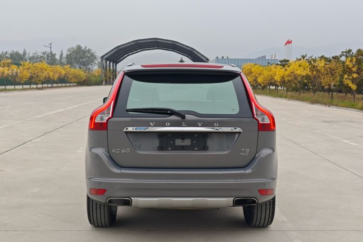 Used Volvo XC60 2015 T5 AWD Smart Drive Edition
