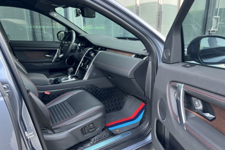 Used Land Rover Discovery Sport 2020 249 PS R-Dynamic Performance Tech Edition 7 Seats
