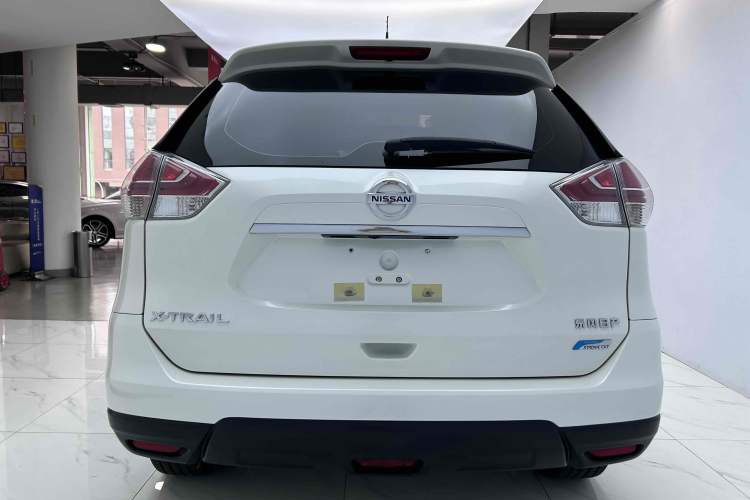 Used Nissan X-Trail 2015 2.0L CVT Comfort MAX Edition 2WD
