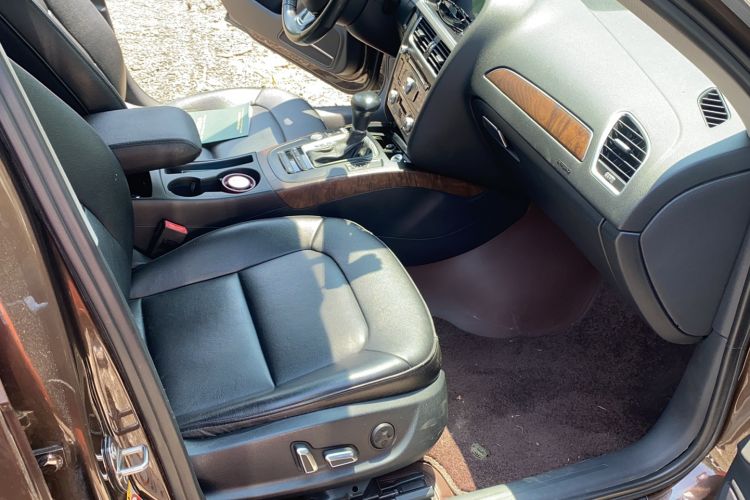 Used Audi A4L 2016 35 TFSI Collector's Edition Automatic Standard Model
