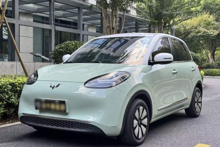 Used Wuling Bingo 2023 410 km Lingxi Deluxe Edition
