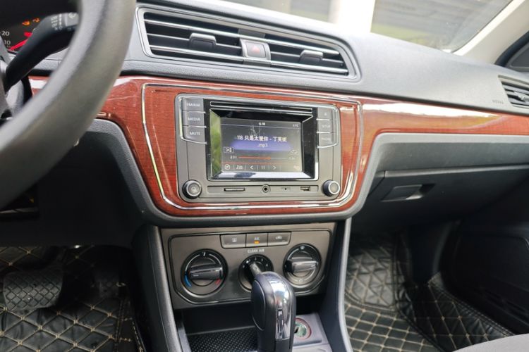 Used Volkswagen Lavida 2019 Lavida Start 1.5L Automatic Trendy Version China VI Standard
