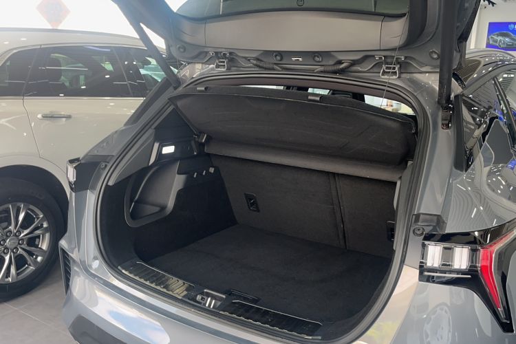 Used Lynk & Co 06 2023 Remix 1.5T Dynamic Halo
