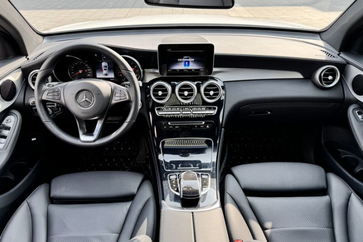 Used Mercedes-Benz GLC Coupe 2018 GLC 200 4MATIC Coupe SUV