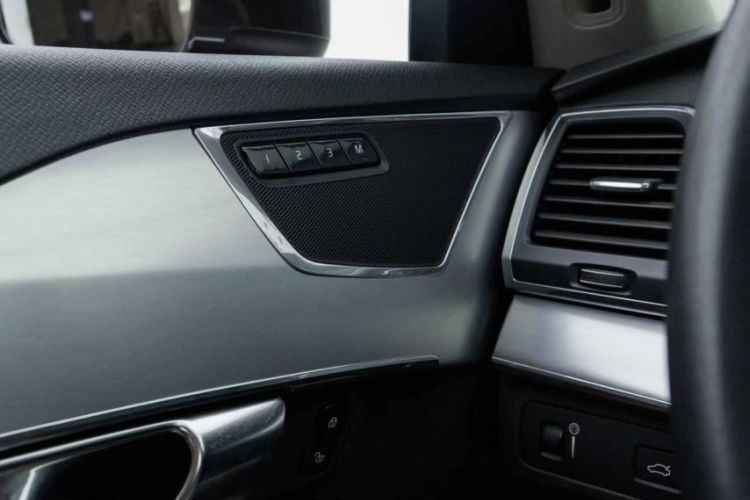 Used Volvo XC90 2019 T5 Zhiyi Edition 7-Seater China V Emission Standard
