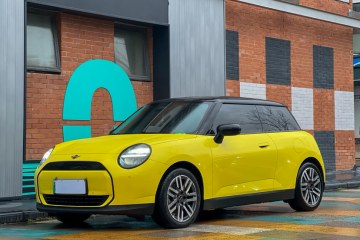 Used MINI Electric MINI COOPER 2024 456km COOPER E Classic Edition