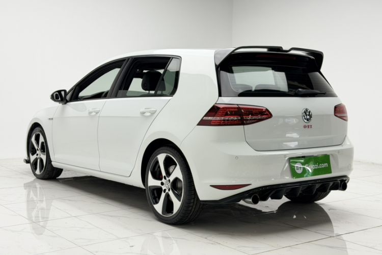 Used Volkswagen Golf GTI 2016 2.0 TSI GTI

