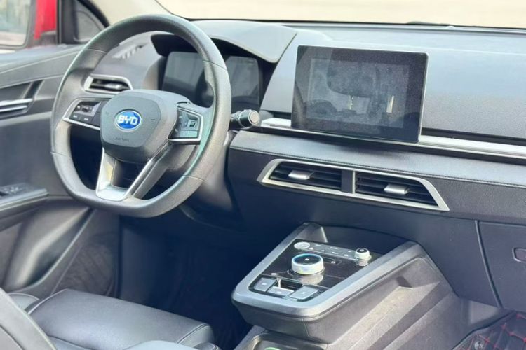 Used BYD e2 2019 Standard Range Model – Smart & Comfortable Version
