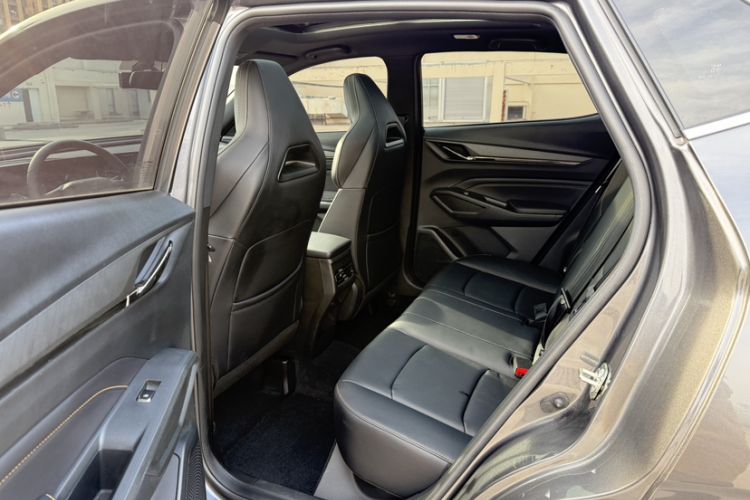 Used Oshan X5 PLUS 2023 Revised 1.5T DCT Pioneer Edition