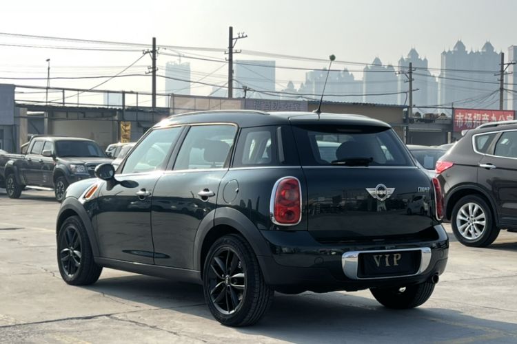 Used  Countryman 2014 1.6L COOPER Fun
