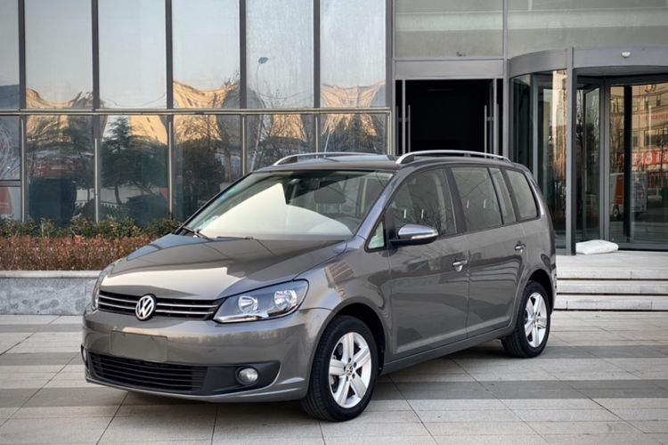 Used Volkswagen Touran 2015 1.4T Manual Fashion Edition 5-Seater