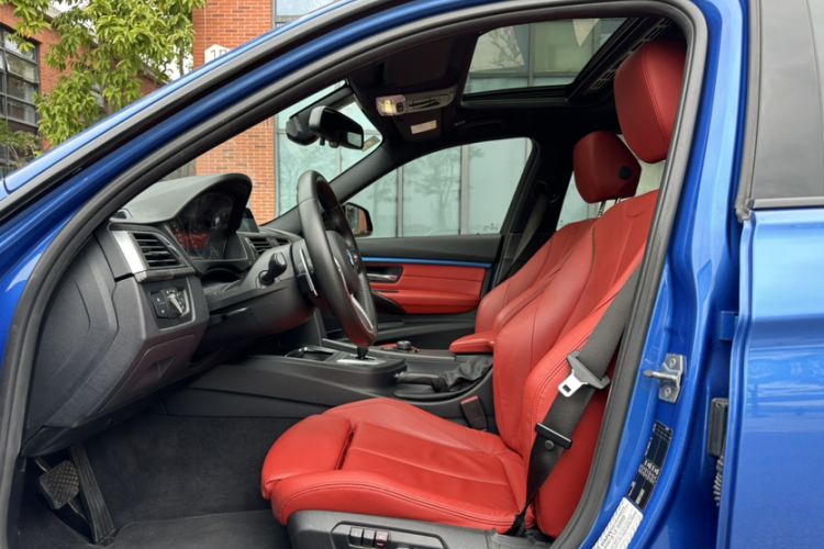 Used BMW 3 Series 2019 320i M Sport Package
