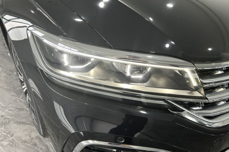 Used Volkswagen Phideon 2021 380TSI Luxury Edition
