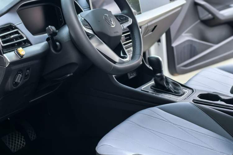 Used Volkswagen Lavida 2024 1.5L Automatic Starry Sky 5 Million Edition
