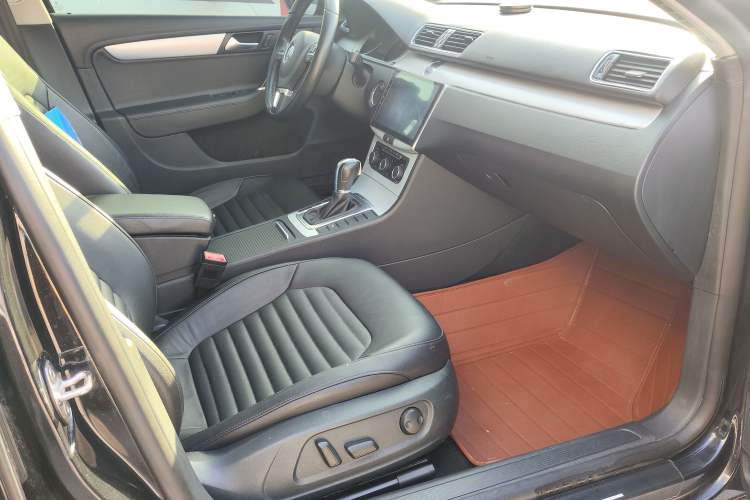 Used Volkswagen Magotan 2016 1.8TSI Smart Comfort Model