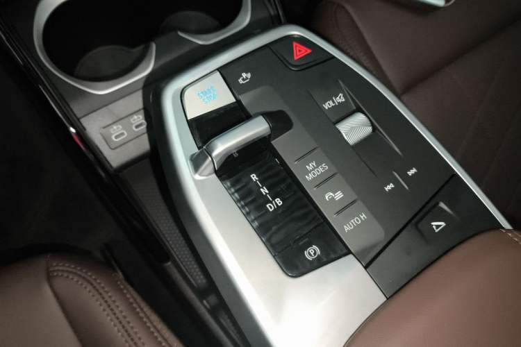 Used BMW iX1 2023 eDrive25L M Sport Package
