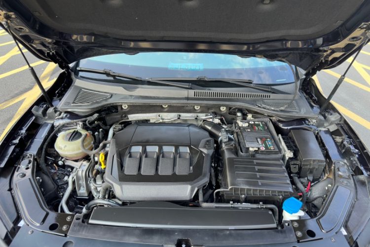 Used Volkswagen Passat 2020 330TSI Elite Edition China VI
