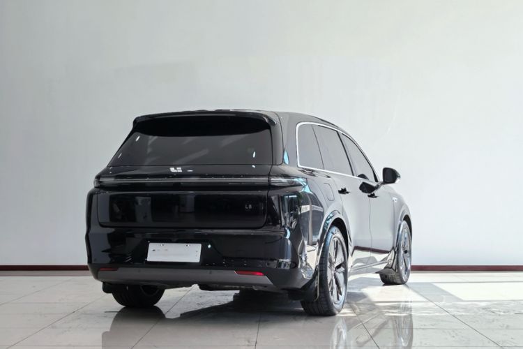 Used Li Auto L8 2024 PRO Model
